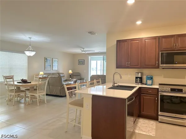 $3,000 | 20031 Fiddlewood Avenue, North Fort Myers, FL 33917