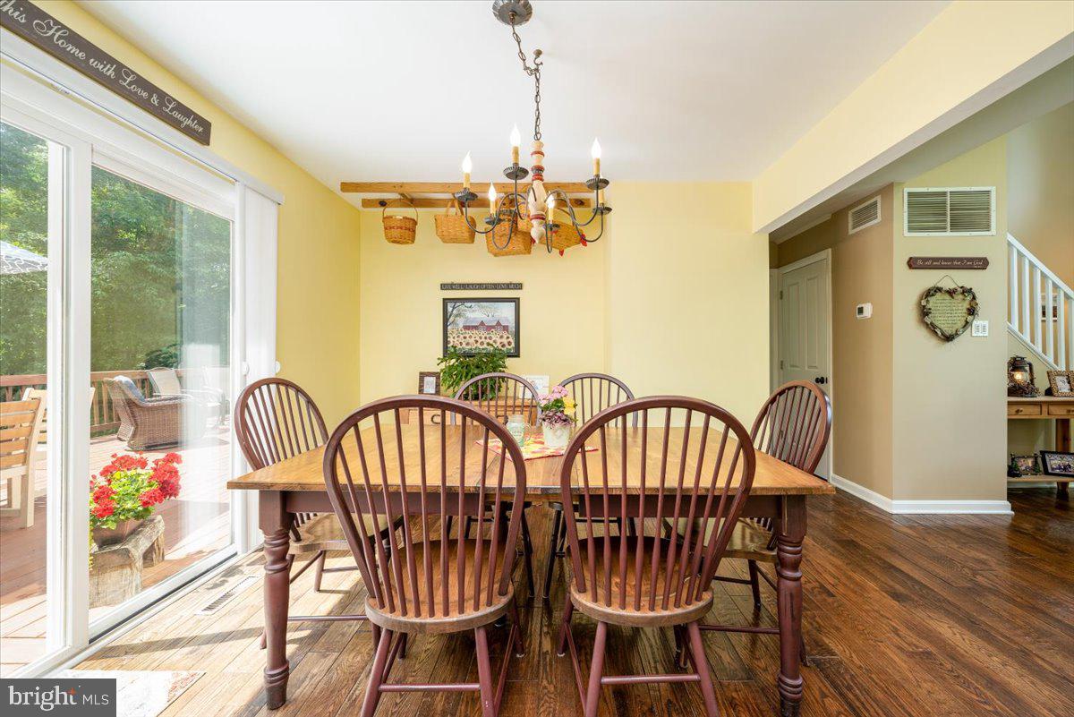 8301 Mapleville Road Mount Airy, MD 21771 - Photo 19 of 53