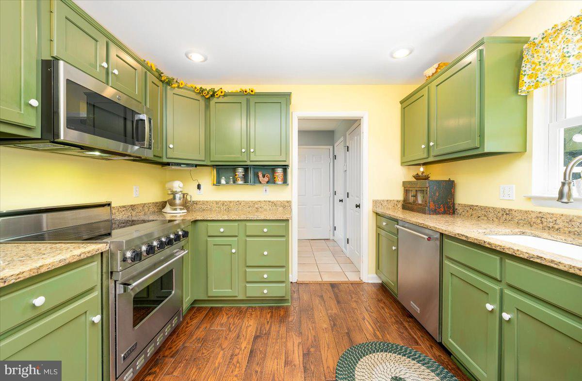 8301 Mapleville Road Mount Airy, MD 21771 - Photo 21 of 53