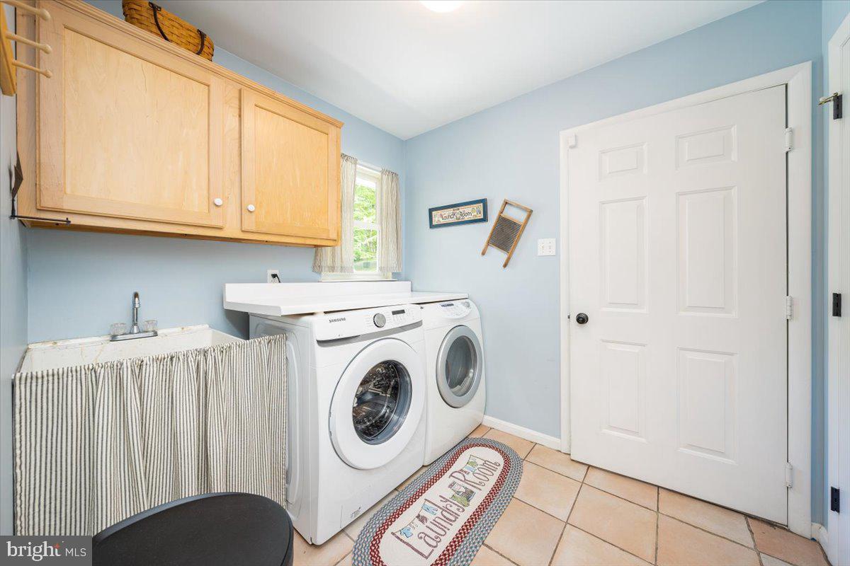 8301 Mapleville Road Mount Airy, MD 21771 - Photo 25 of 53 Main floor laundry off of kitchen