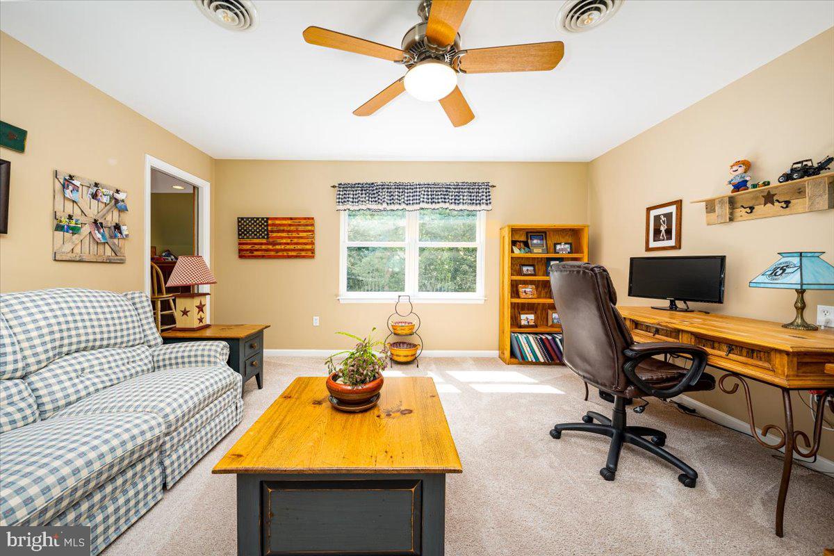 8301 Mapleville Road Mount Airy, MD 21771 - Photo 31 of 53 Loft