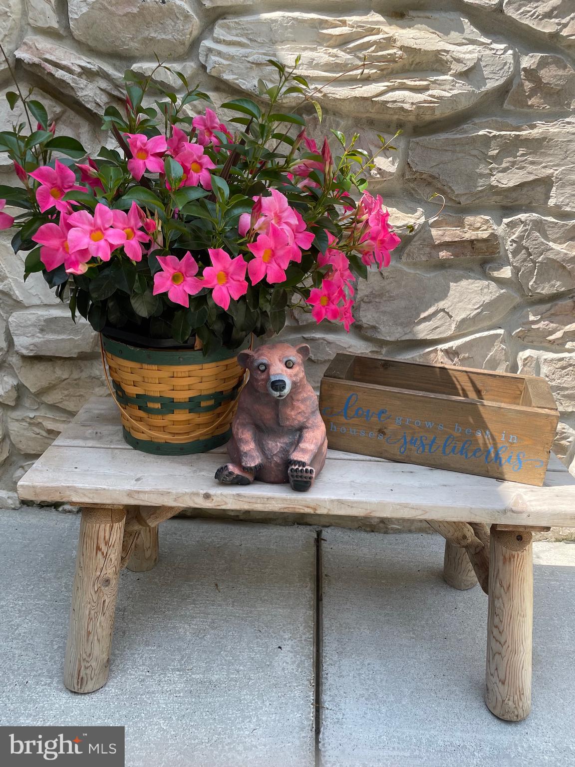 8301 Mapleville Road Mount Airy, MD 21771 - Photo 9 of 53