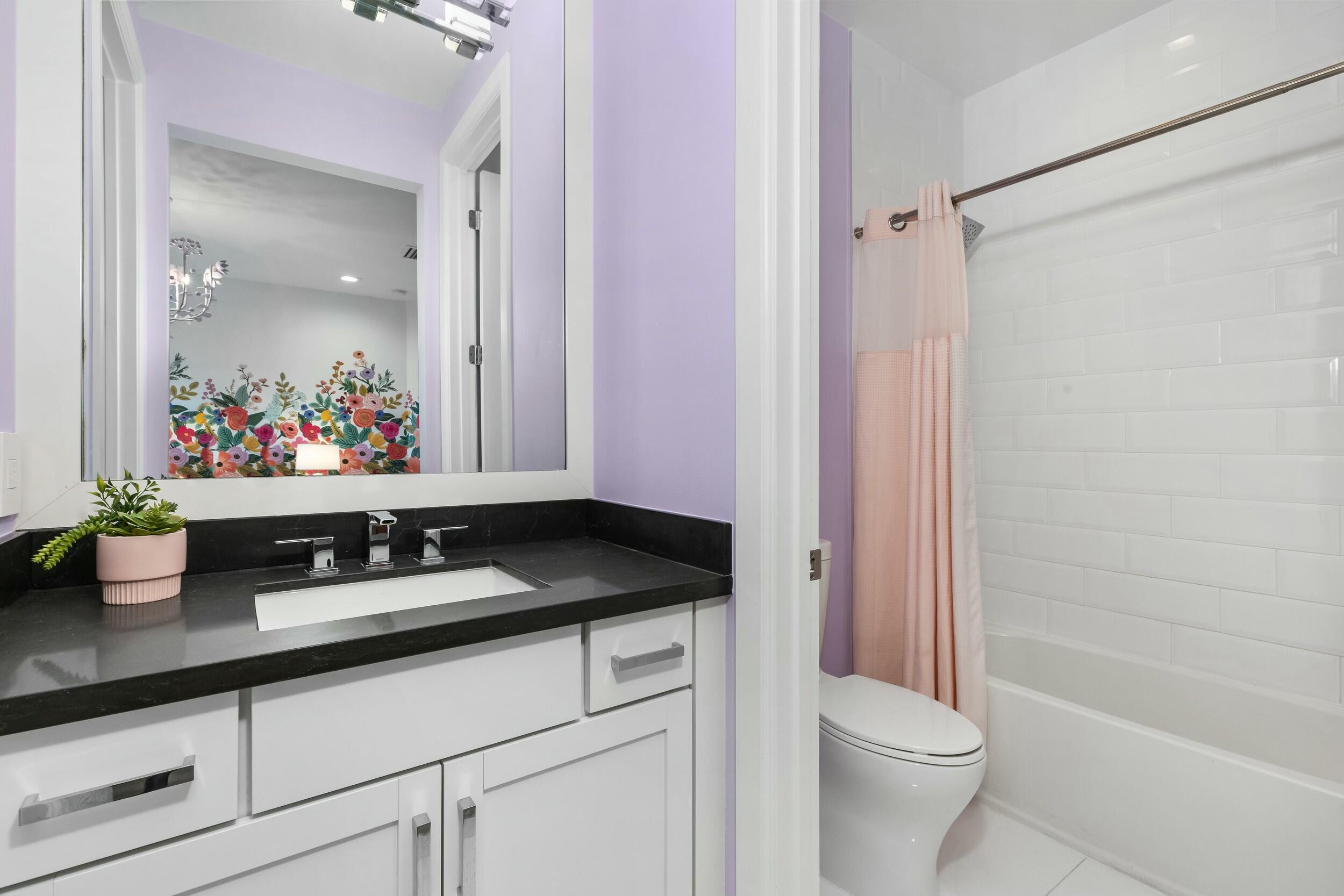 17591 Cadena Drive Boca Raton, FL 33496 - Photo 52 of 68 Guest Bathroom