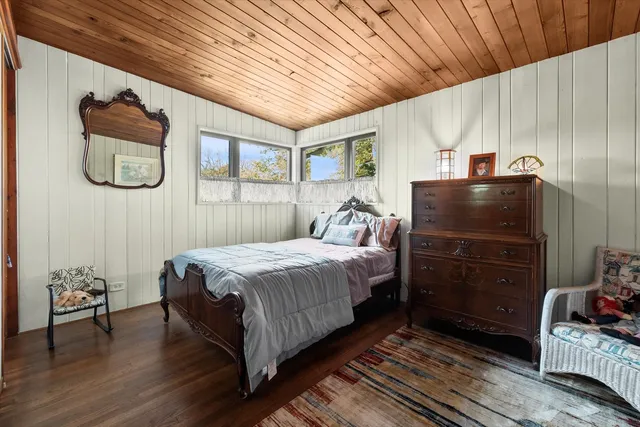 $299,900 | 214 Pottawatomie Lane, New Lenox, IL 60451