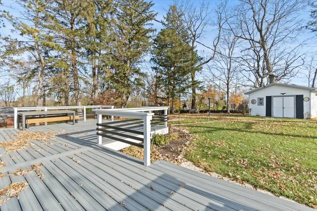 $299,900 | 214 Pottawatomie Lane, New Lenox, IL 60451