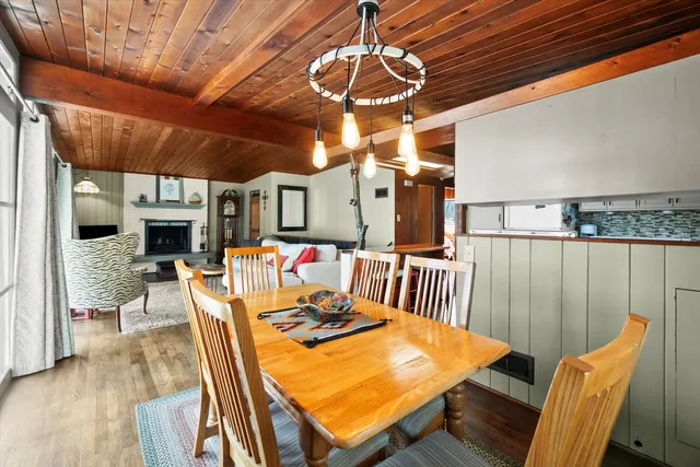 $299,900 | 214 Pottawatomie Lane, New Lenox, IL 60451