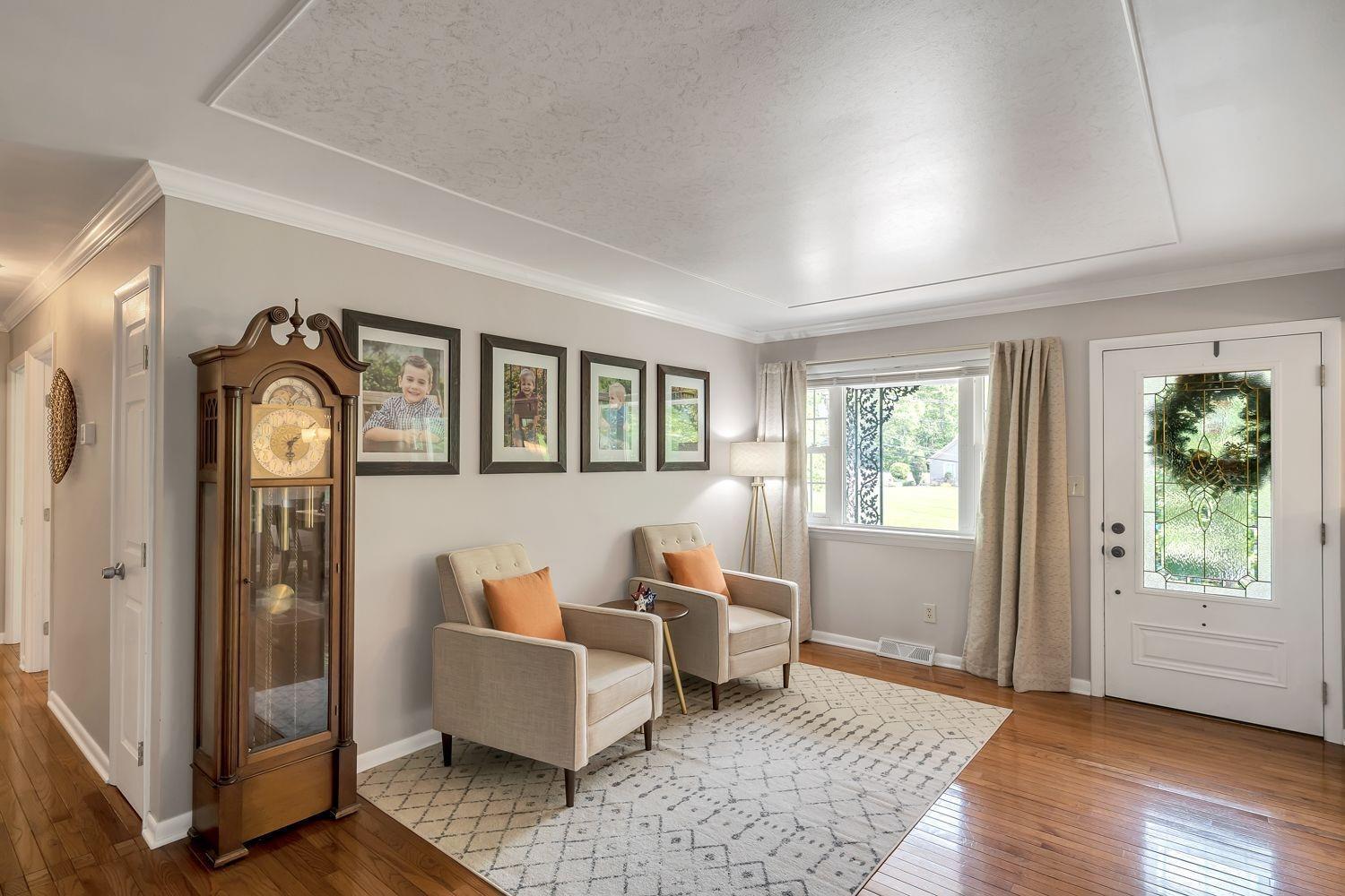 3890 Hubble Road Cincinnati, OH 45247 - Photo 2 of 50