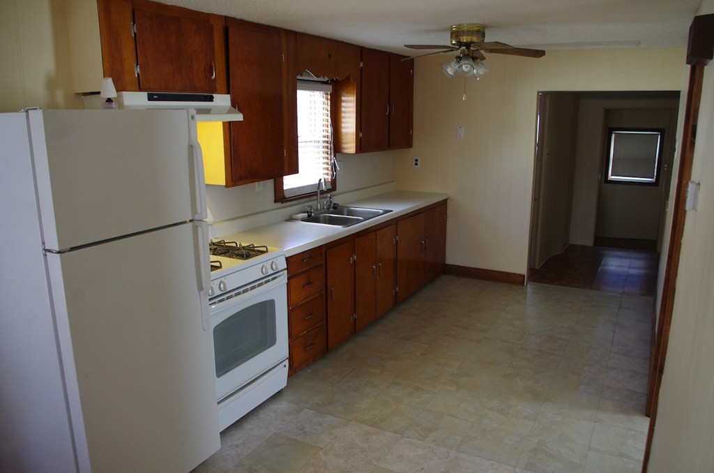 15 Briercliffe Road Fairhaven, MA 02719 - Photo 4 of 9 Gallery Image 4