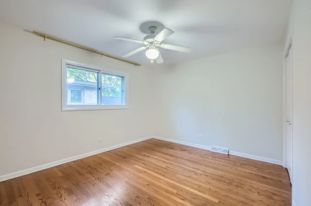 $430,000 | 271 South Cedar Avenue, Wood Dale, IL 60191