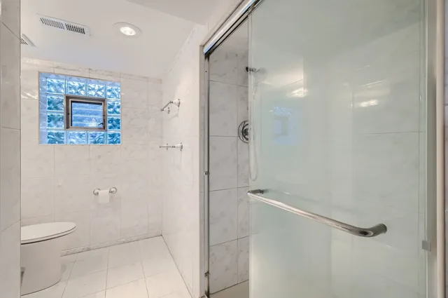 $430,000 | 271 South Cedar Avenue, Wood Dale, IL 60191