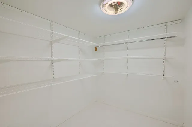 $430,000 | 271 South Cedar Avenue, Wood Dale, IL 60191