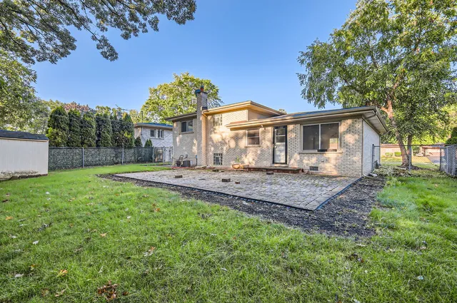 $430,000 | 271 South Cedar Avenue, Wood Dale, IL 60191