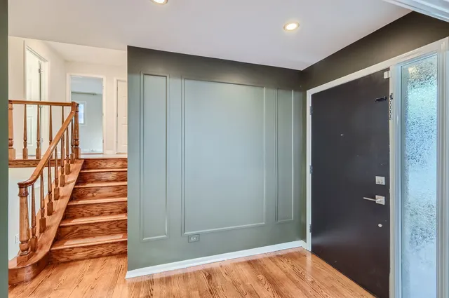 $430,000 | 271 South Cedar Avenue, Wood Dale, IL 60191