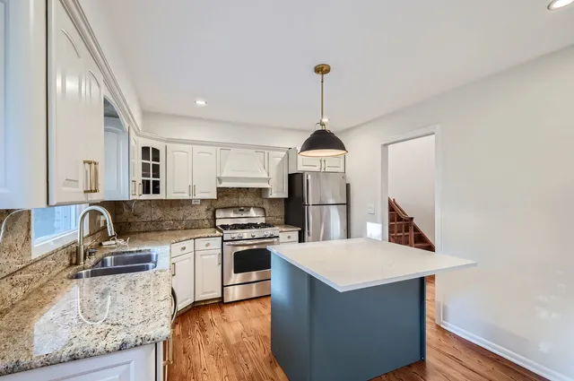 $430,000 | 271 South Cedar Avenue, Wood Dale, IL 60191