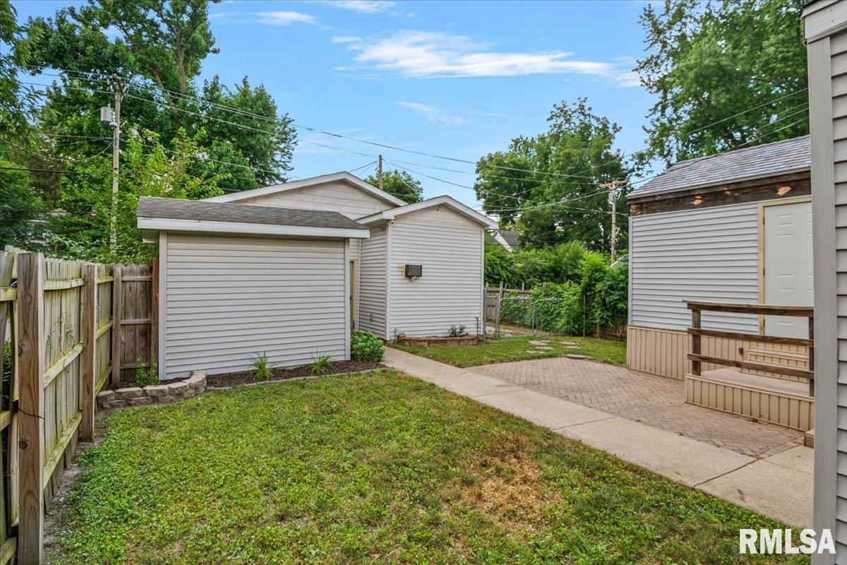 1823 South 5th Street Springfield, IL 62703 - Photo 26 of 29