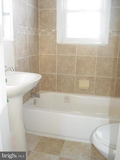1487 Morris Road Southeast Washington, DC 20020 - Photo 15 of 28 Bath #2