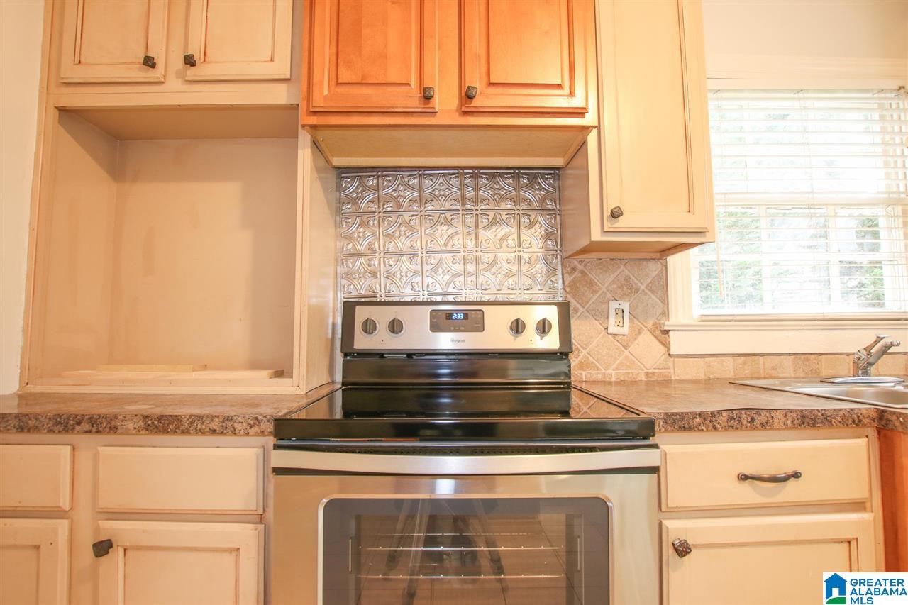 605 South Sanders Road Birmingham, AL 35226 - Photo 15 of 29