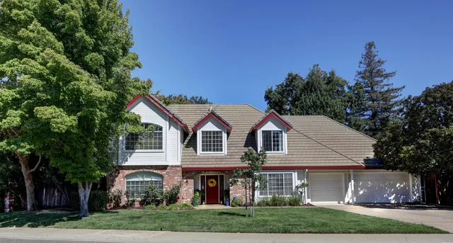 $995,000 | 8801 Villa Campo Way, Fair Oaks, CA 95628