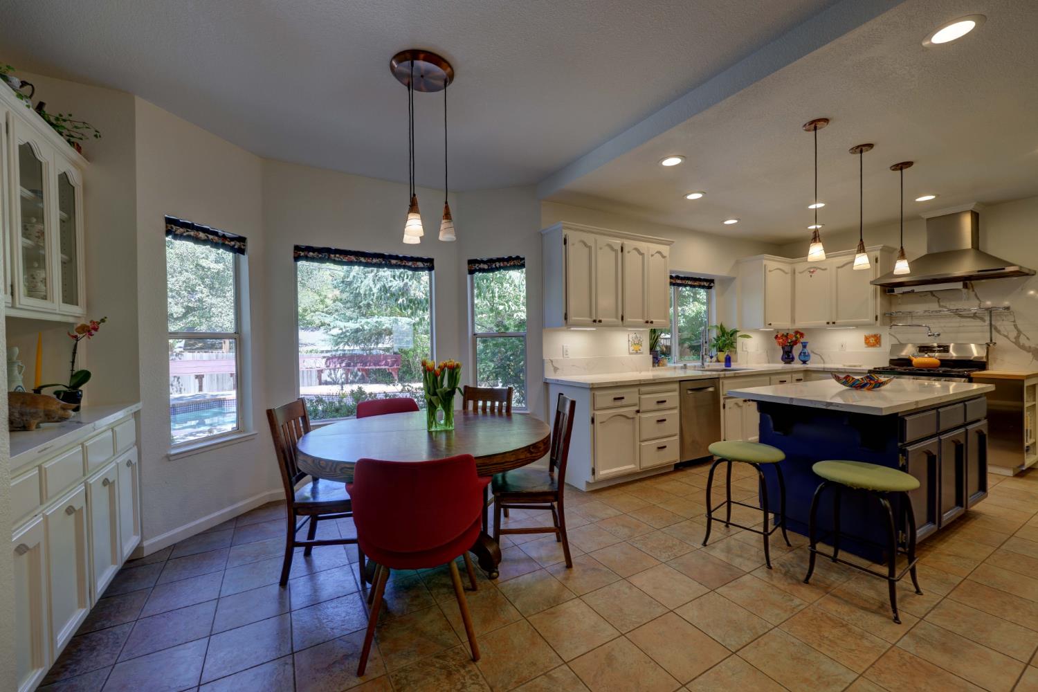 8801 Villa Campo Way Fair Oaks, CA 95628 - Photo 19 of 64