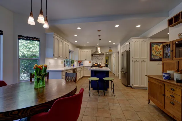 $995,000 | 8801 Villa Campo Way, Fair Oaks, CA 95628