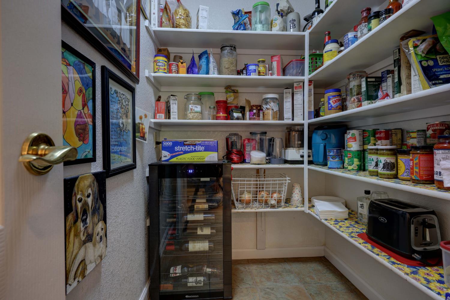 8801 Villa Campo Way Fair Oaks, CA 95628 - Photo 23 of 64 Large pantry.