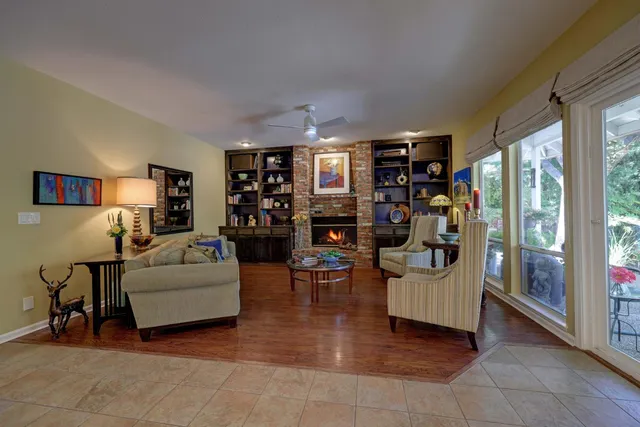 $995,000 | 8801 Villa Campo Way, Fair Oaks, CA 95628