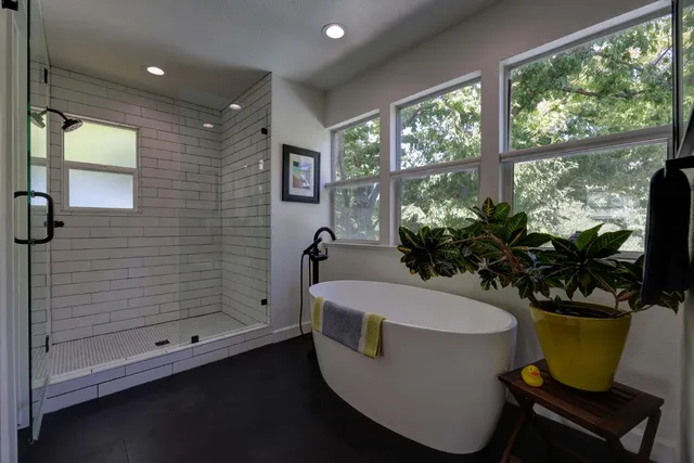 $995,000 | 8801 Villa Campo Way, Fair Oaks, CA 95628