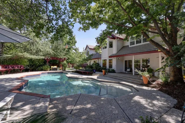 $995,000 | 8801 Villa Campo Way, Fair Oaks, CA 95628