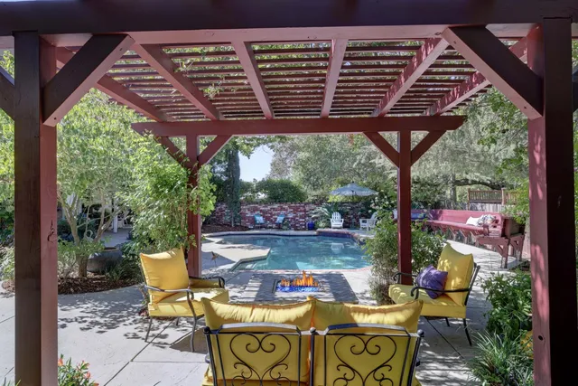 $995,000 | 8801 Villa Campo Way, Fair Oaks, CA 95628