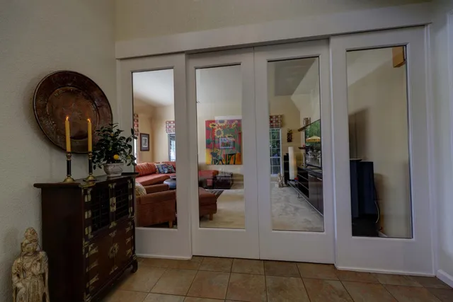 $995,000 | 8801 Villa Campo Way, Fair Oaks, CA 95628