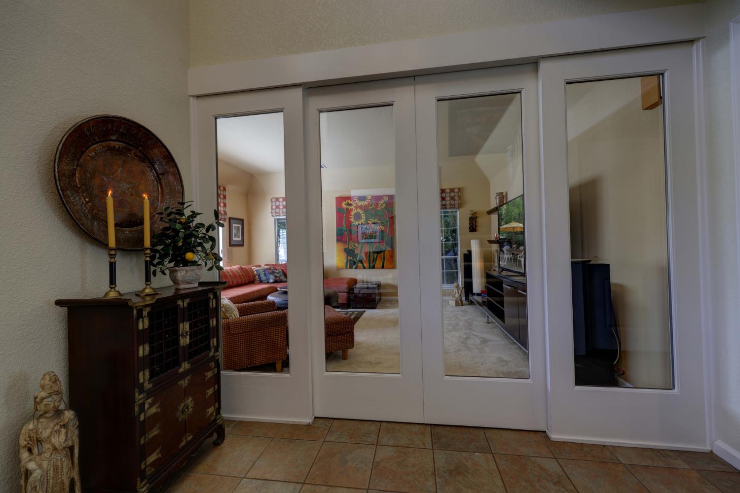 8801 Villa Campo Way Fair Oaks, CA 95628 - Photo 6 of 64