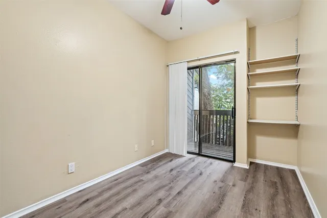 $1,200 | 612 Park Place, Unit 204, Austin, TX 78705