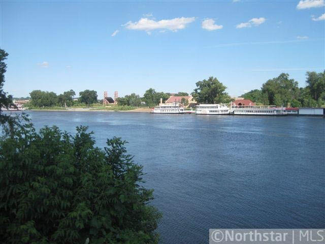 312 Spring Street, Unit 403 St. Paul, MN 55102 - Photo 13 of 16 Gallery Image 13