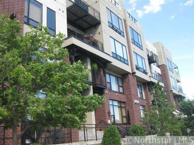 312 Spring Street, Unit 403 St. Paul, MN 55102 - Photo 2 of 16 Gallery Image 2