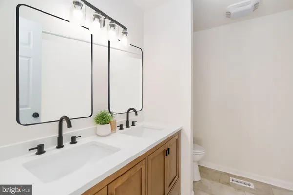 $419,999 | 7 Meadow Drive, North East, MD 21901