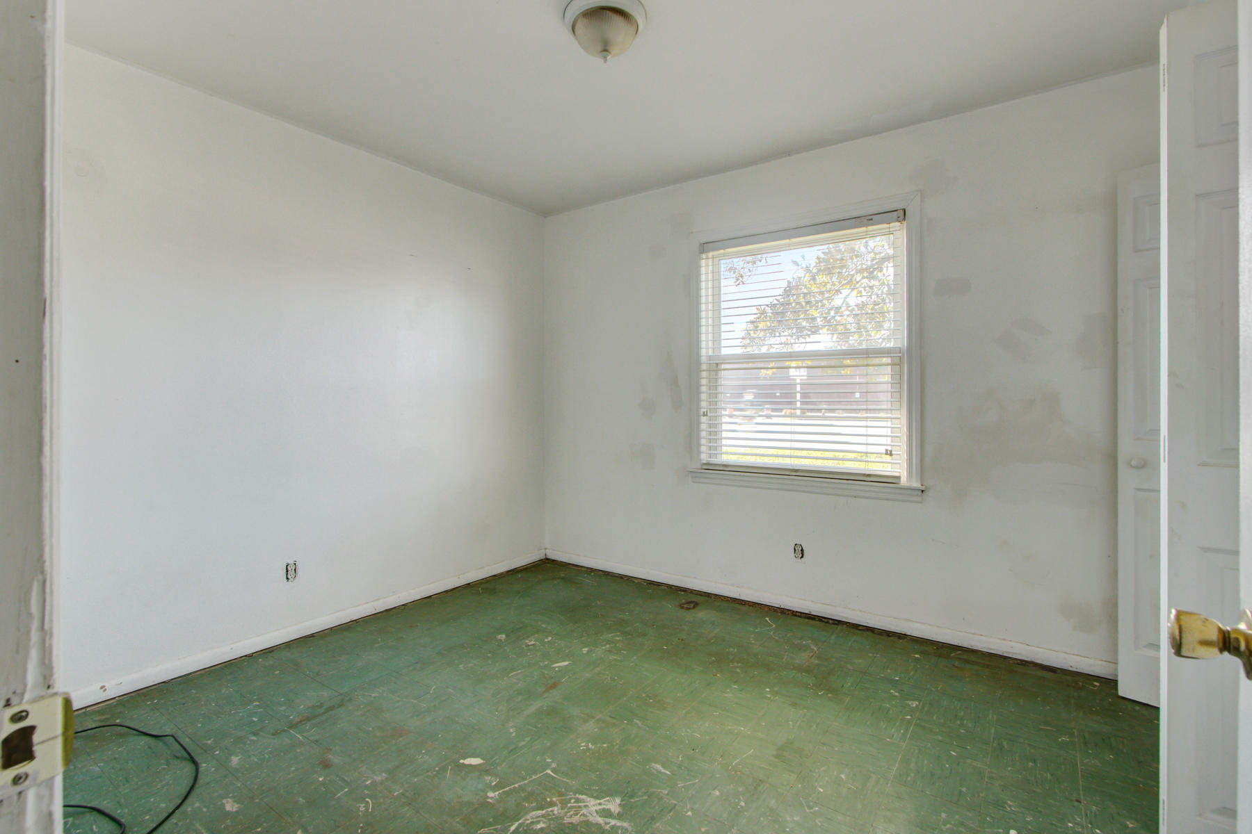 1245 Red Bank Road Goose Creek, SC 29445 - Photo 11 of 23 1245 Redbank Rd. Goose Creek SC (11)