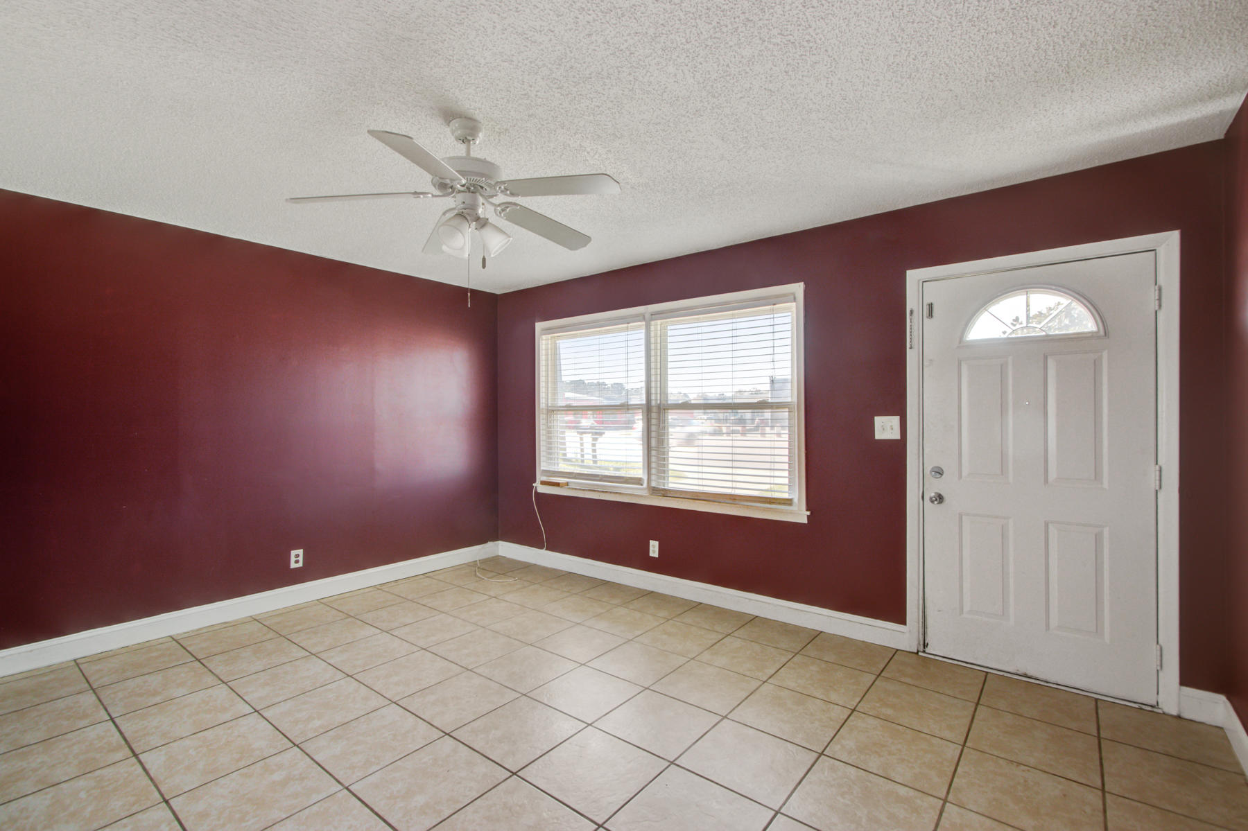 1245 Red Bank Road Goose Creek, SC 29445 - Photo 5 of 23 1245 Redbank Rd. Goose Creek SC (5)