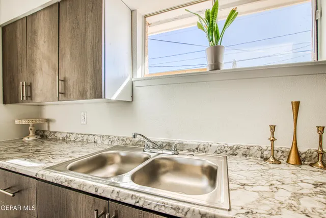 $200,000 | 10068 Manitoba Street, El Paso, TX 79924