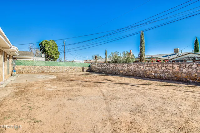 $200,000 | 10068 Manitoba Street, El Paso, TX 79924
