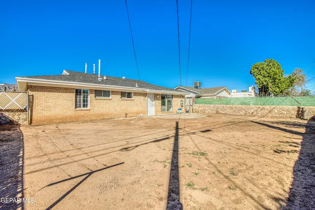 $200,000 | 10068 Manitoba Street, El Paso, TX 79924