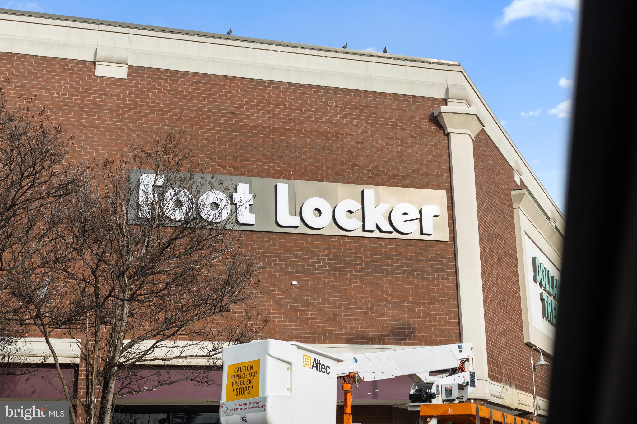 1841 L Street Northeast Washington, DC 20002 - Photo 26 of 31 a view of a street sign