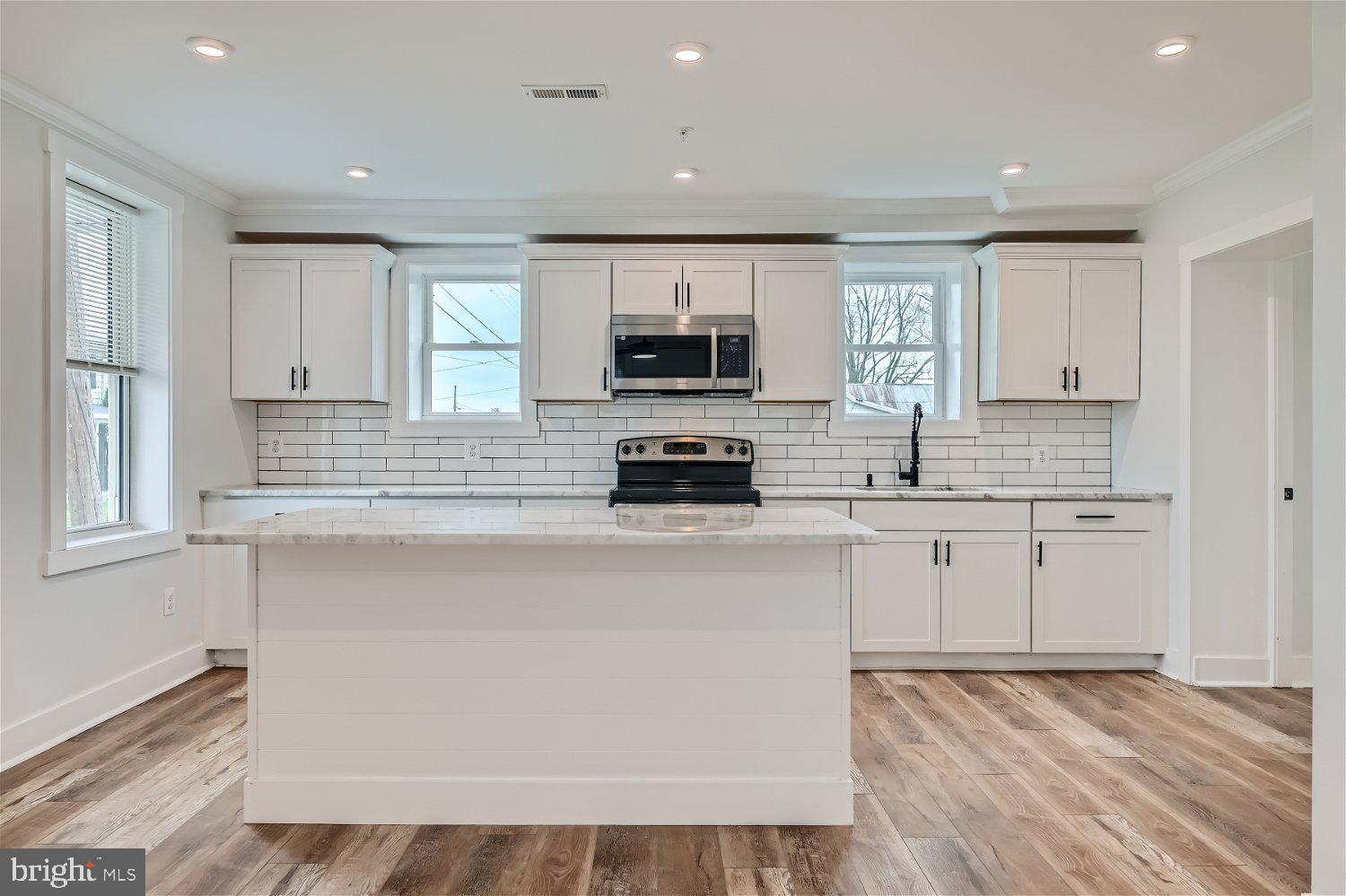 5103 Harney Road Taneytown, MD 21787 - Photo 8 of 23