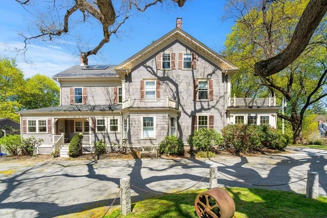 $1,299,000 | 223 Waltham Street, Unit 223, Lexington, MA 02421