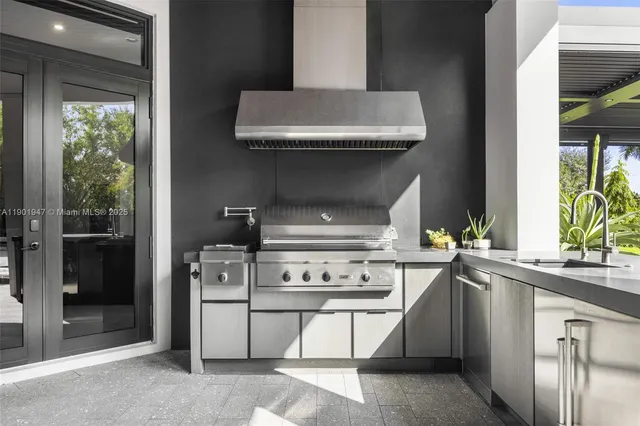 a view of a swimming pool with a sitting space