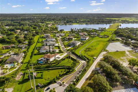 $3,600,000 | 14940 Southwest 16th Court, Davie, FL 33326