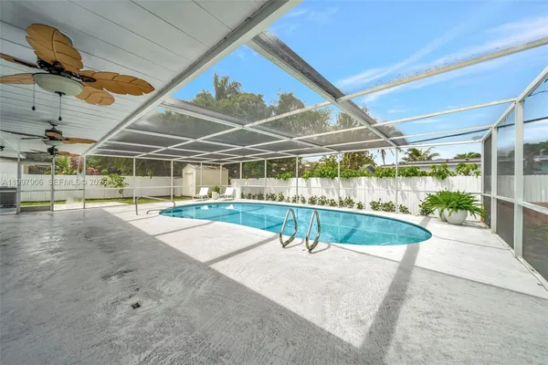 $4,500 | 15010 Northeast 7th Avenue, Miami, FL 33161