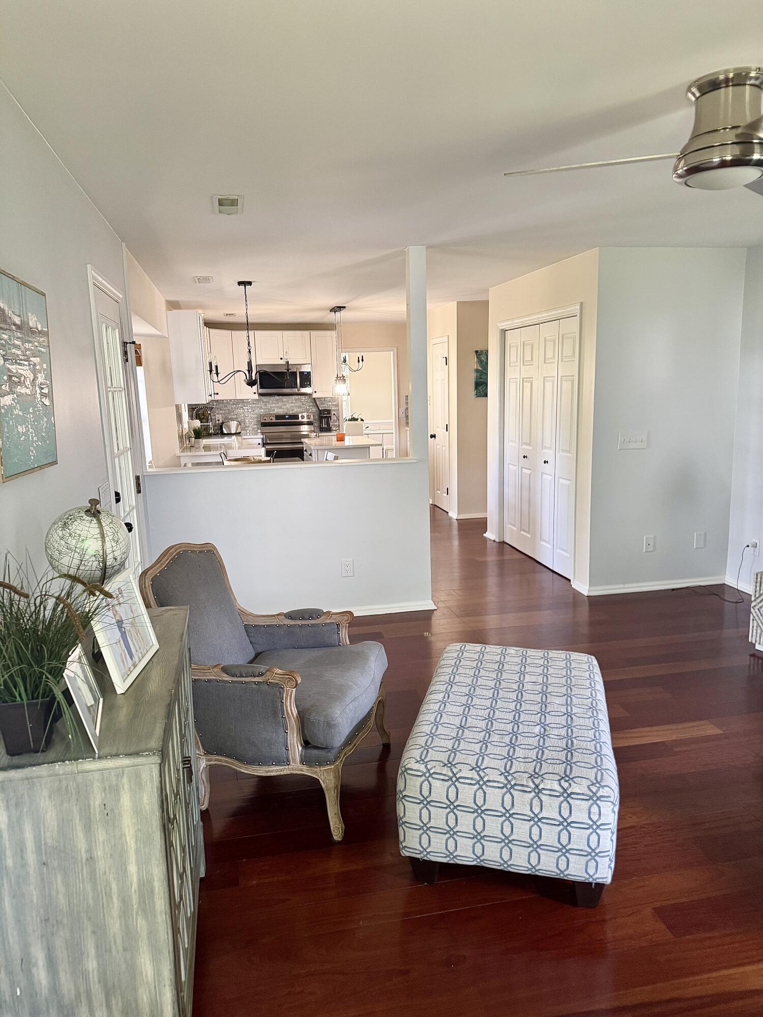 1901 Oak Tree Lane Mount Pleasant, SC 29464 - Photo 8 of 41 IMG_0489