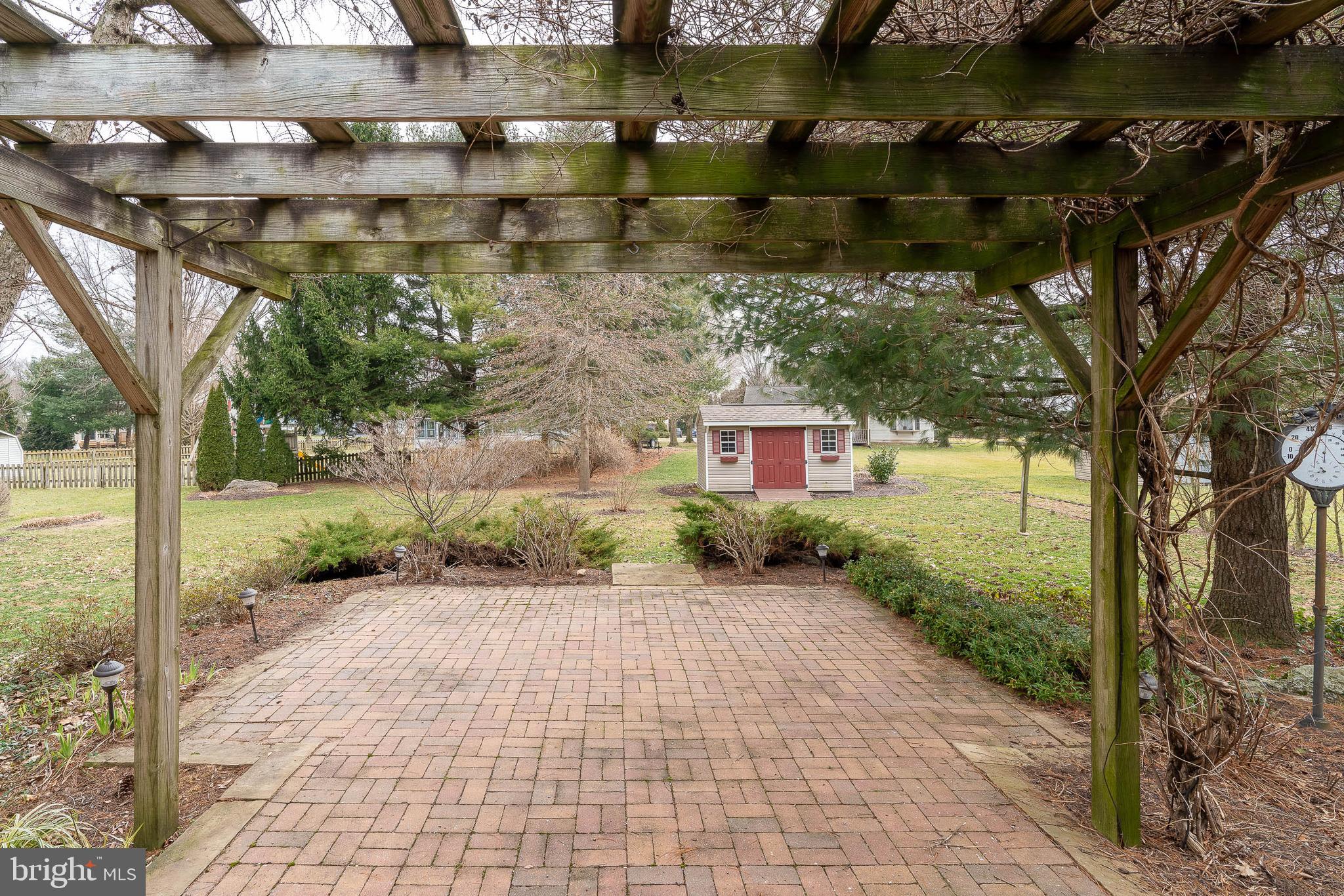 33 Longenecker Road Lititz, PA 17543 - Photo 8 of 39