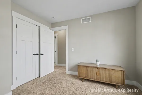 $329,000 | 11771 Deerfield Drive, Ravenna, MI 49451