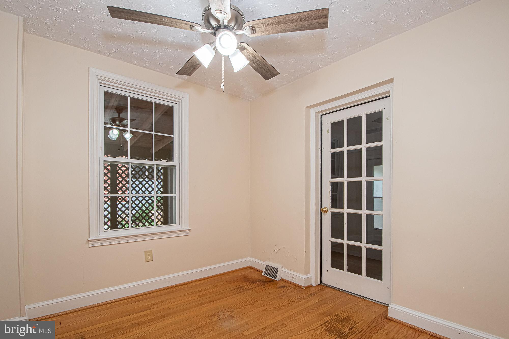 511 Happy Creek Road Front Royal, VA 22630 - Photo 13 of 42